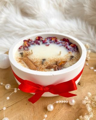 Pro milovníky svařáčku 🤗♥️ Sójová svíčka v ručně vyrobené nádobě s vůní svařáku ☺️. #sojovasvicka #svicka #sojovyvosk...